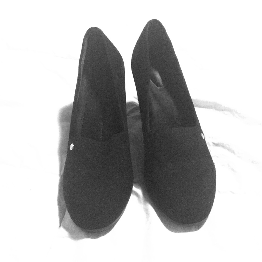 Gianni Bernini Memory Foam Heels